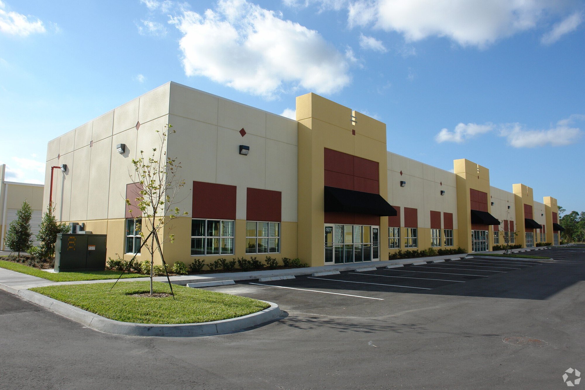 7677-7691-SW-Ellipse-Way-Stuart-FL-Primary-Photo-1-LargeHighDefinition 7677-7691-SW-Ellipse-Way-Stuart-FL-Primary-Photo-1-LargeHighDefinition